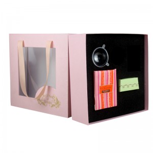 Elegance Tote Box отображает полный набор подарочной чайной еды с ручной подарочной коробкой
