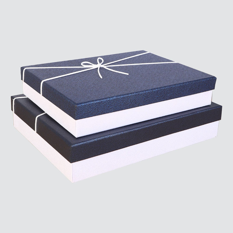 Коробка размера коробки одежды простого стиля декоративная коробка подарка галстука-бабочки